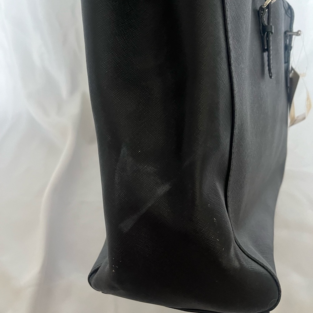 NWT Jet Set Travel Multifunction Saffiano Leather Tote, Black - Picture 5 of 12